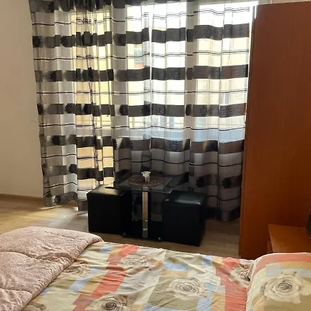 Студио Сарафово 2 Appartement *